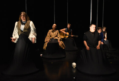 DSC_059-LE-RESTE-EST-SILENCE-CREDIT-PHOTO-ANNICK-RIVOAL