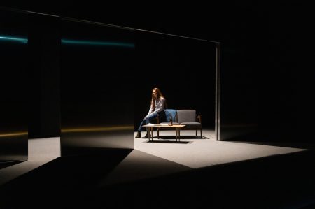 Girls and Boys texte de Dennis Kelly, traduction Philippe Le Moine, mise en scene Chloe Dabert scenographie, video Pierre Nouvel, lumieres Nicolas Marie, son Lucas Lelievre, costume Marie La Rocca a La Comedie de Reims du 11 au 20 mars 2020 puis au Theatre du Rond Point du 21 avril au 17 mai 2020.Avec : Benedicte Cerutti